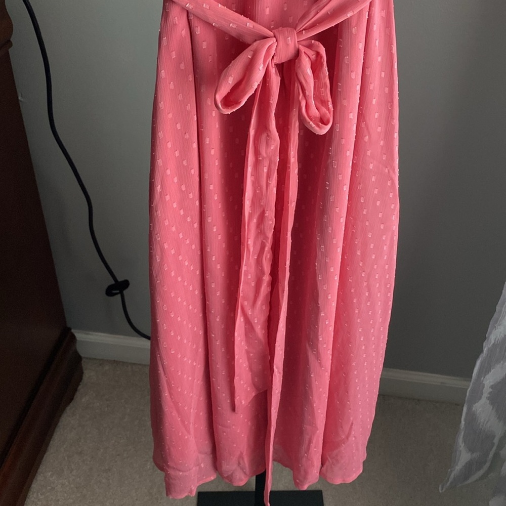 Dress‎ - Picture 2 of 6